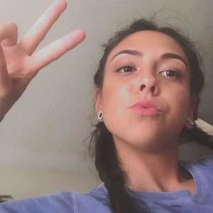 Meet your Posher, Briana